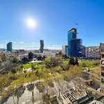 Scanderbeg Square 2Br Apt