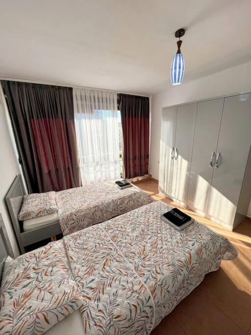 Scanderbeg Square 2br Appartement